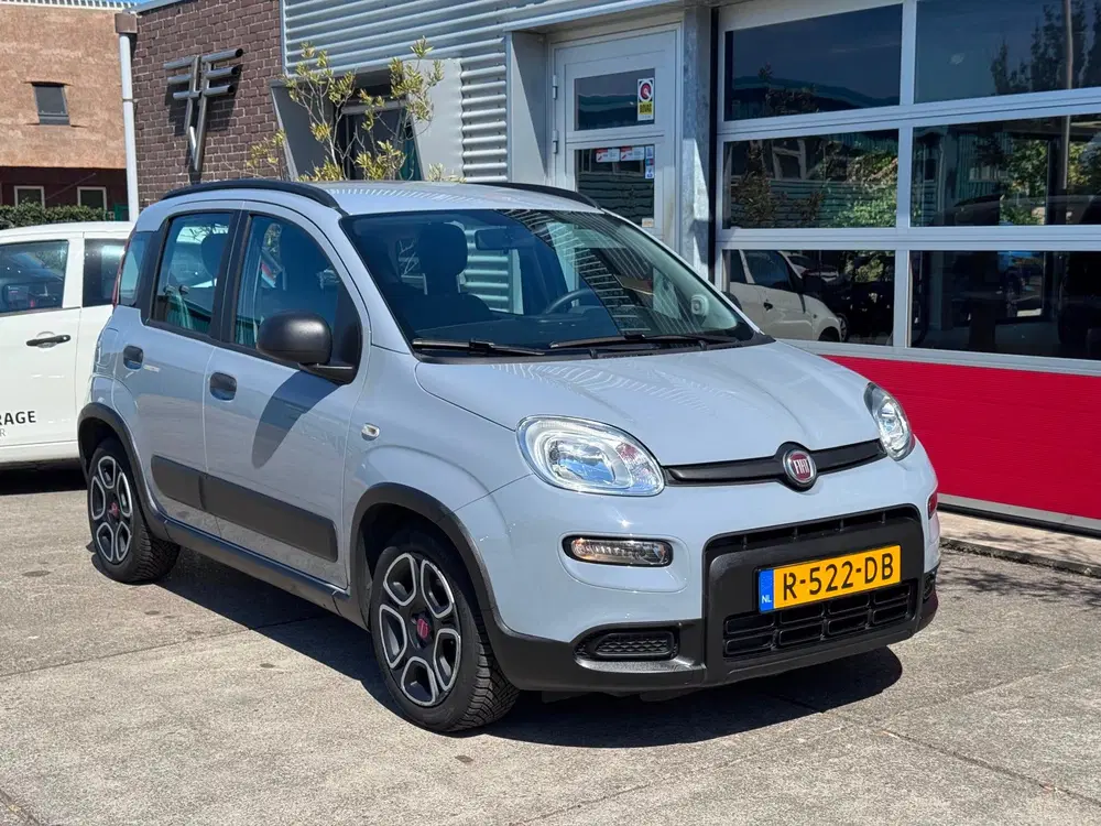 Fiat Panda 1.0 Hybrid City Life uit 2022, foto 5