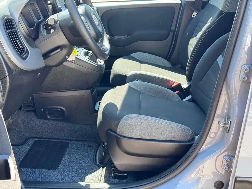 Fiat Panda 1.0 Hybrid City Life uit 2022, foto 8