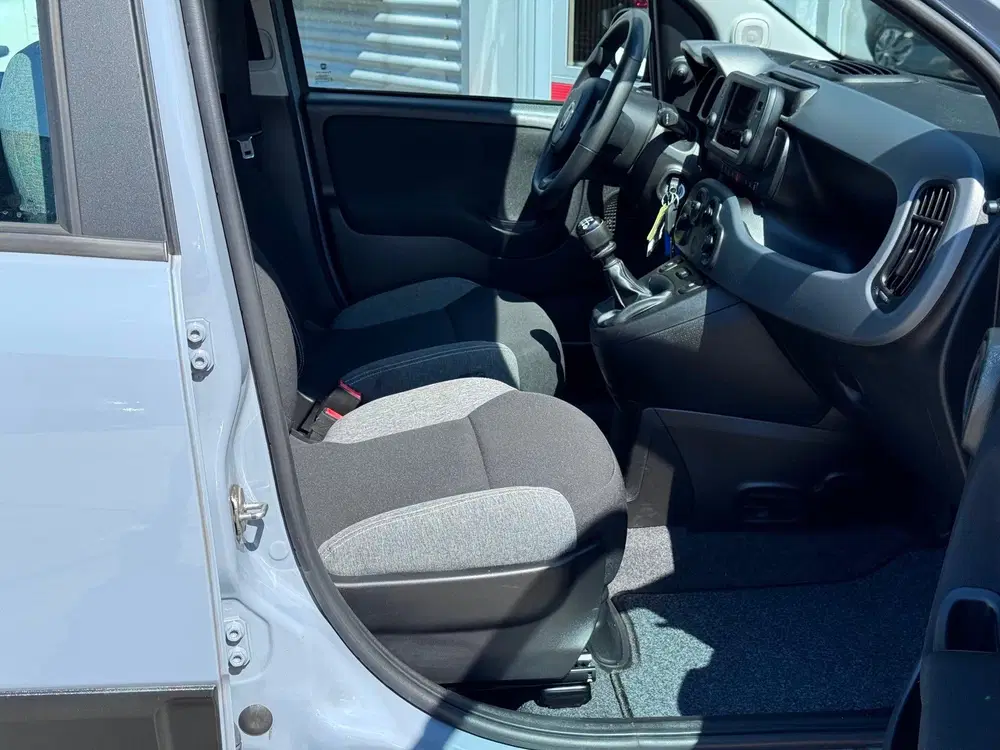 Fiat Panda 1.0 Hybrid City Life uit 2022, foto 9