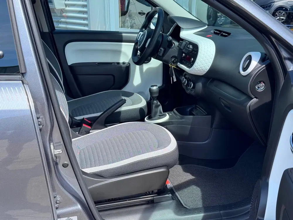 Renault Twingo 1.0 SCe Collection uit 2021, foto 10