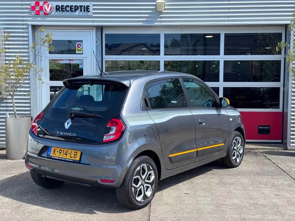 Renault Twingo 1.0 SCe Collection uit 2021, foto 2