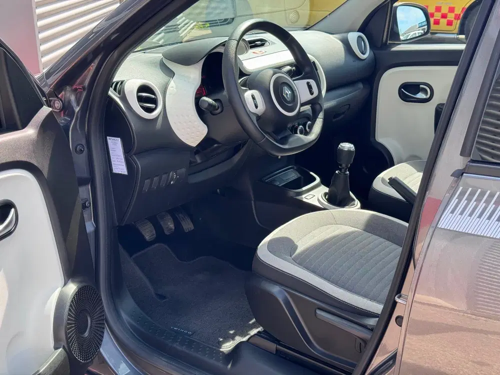Renault Twingo 1.0 SCe Collection uit 2021, foto 7