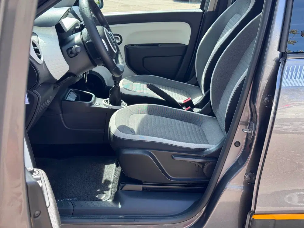 Renault Twingo 1.0 SCe Collection uit 2021, foto 8