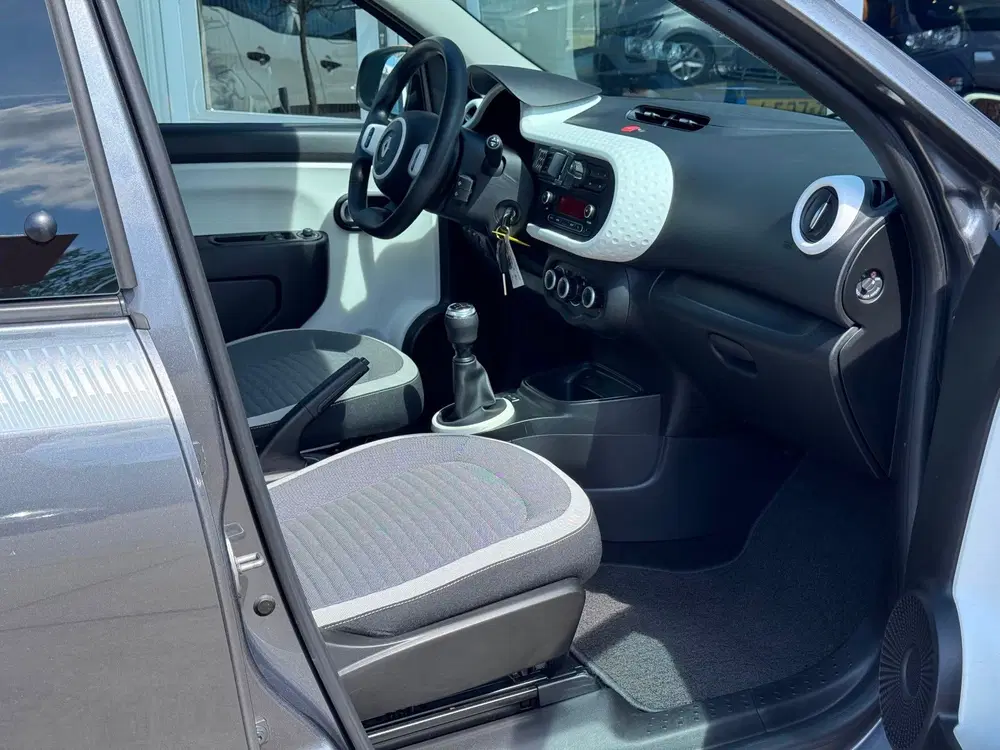 Renault Twingo 1.0 SCe Collection uit 2021, foto 9