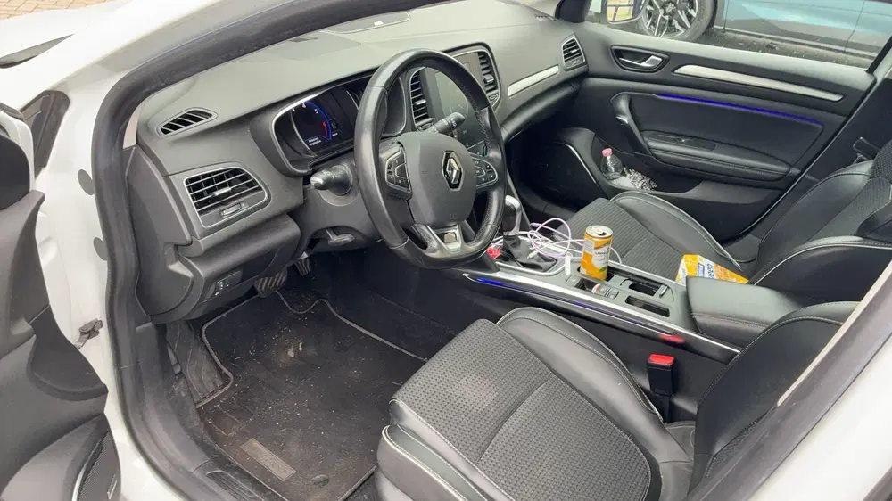 Renault Megane Mégane Estate 1.3 TCe Bose VERWACHT uit 2020, foto 6