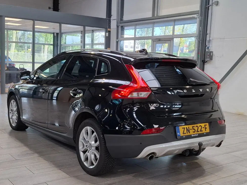 Volvo V40 Cross Country 1.5 T3 153 pk Polar+ Luxury uit 2019, foto 3