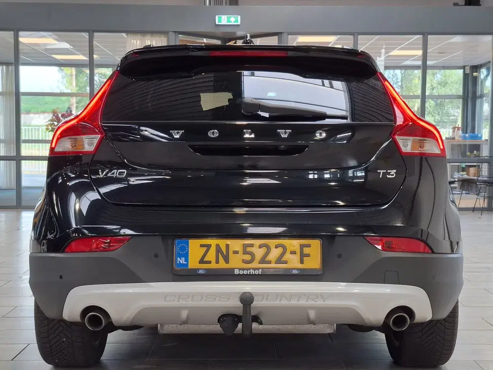 Volvo V40 Cross Country 1.5 T3 153 pk Polar+ Luxury uit 2019, foto 4