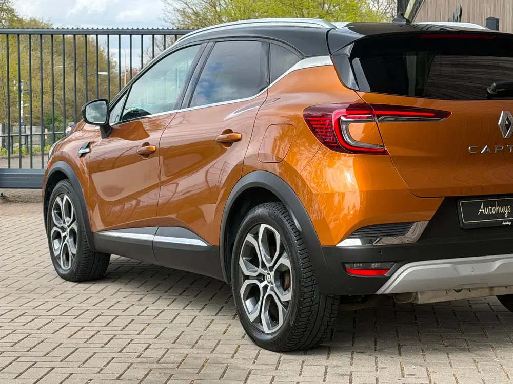 Renault Captur 1.6 E-Tech Plug-in Hybrid 160 Intens uit 2022, foto 8