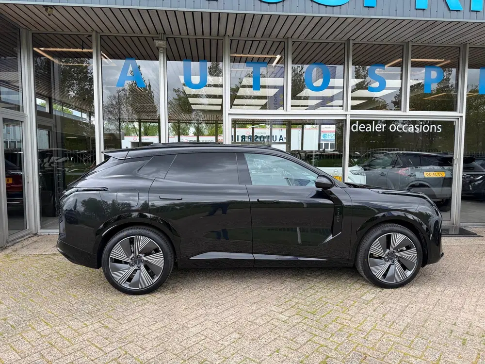 Lynk & Co 08 1.5 More PHEV 345 PK PANO 360 CAMERA uit 2026, foto 4