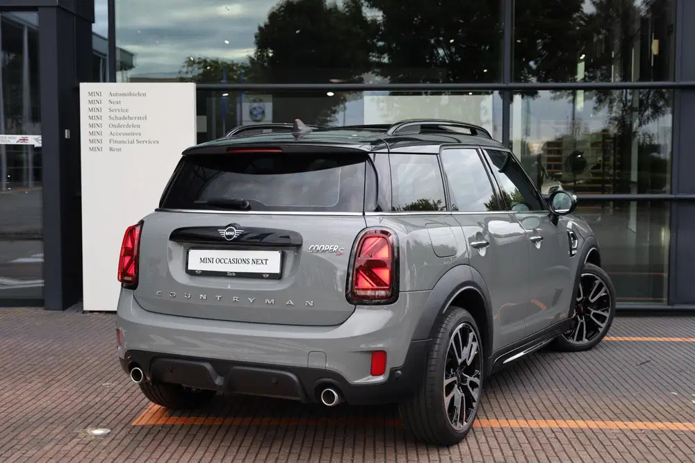 Mini Countryman 2.0 Cooper S uit 2020, foto 2