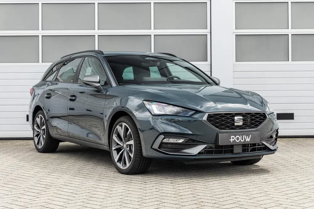 SEAT Leon 1.5 TSI e-Hybrid 204pk FR Business uit 2026, foto 9