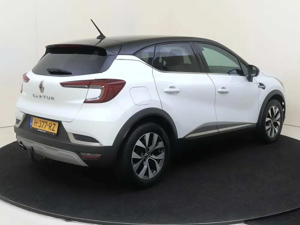 Renault Captur 1.0 TCe 100 Intens uit 2020, foto 4