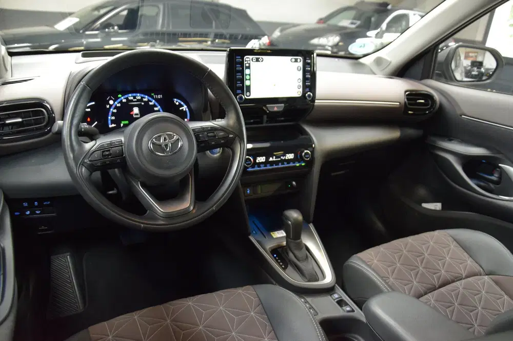 Toyota Yaris Cross 1.5 Hybrid Adventure Bi-Tone Hud Navi uit 2022, foto 9