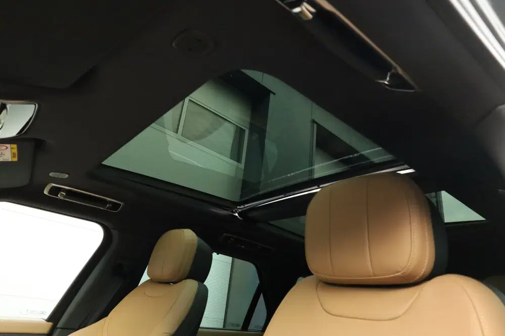 Land Rover Range Rover Sport 3.0 P440e Dynamic SE Elektr. Tr uit 2023, foto 13