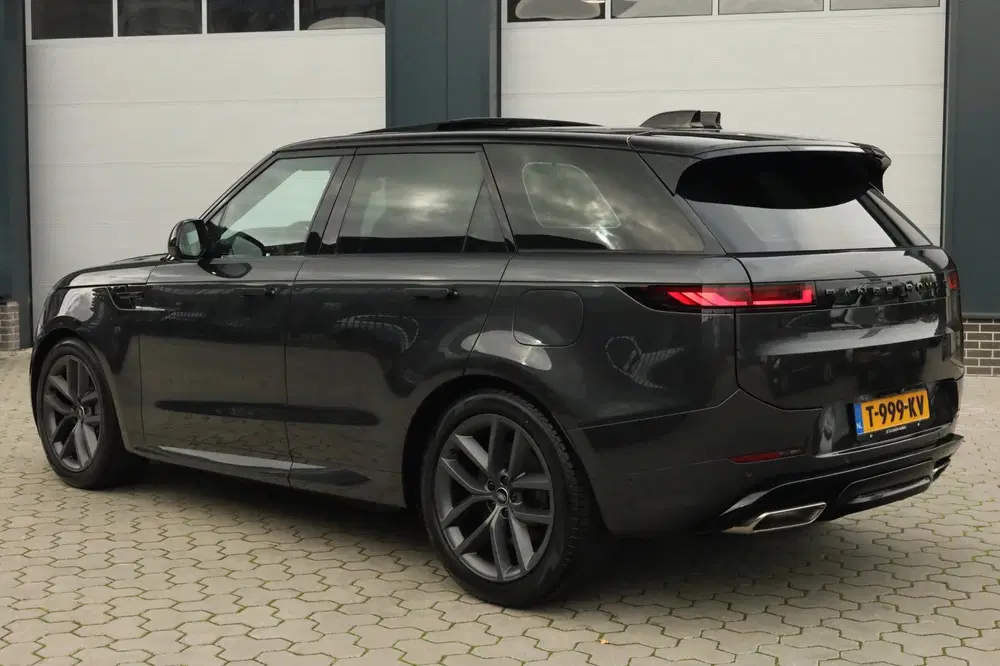 Land Rover Range Rover Sport 3.0 P440e Dynamic SE Elektr. Tr uit 2023, foto 4