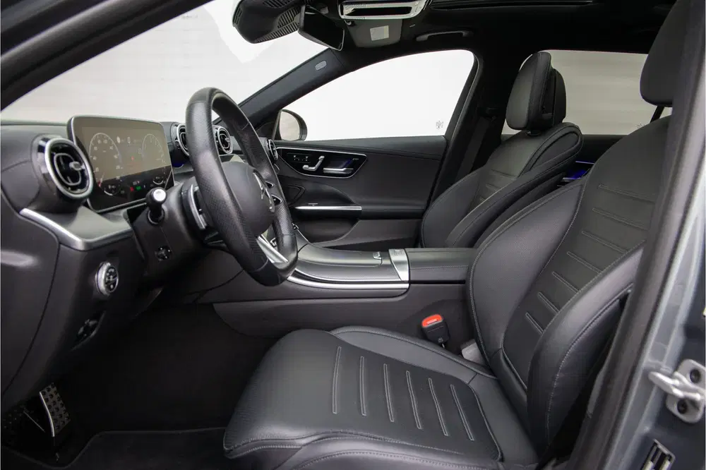 Mercedes-Benz C-Klasse 300 e AMG Premium uit 2023, foto 12