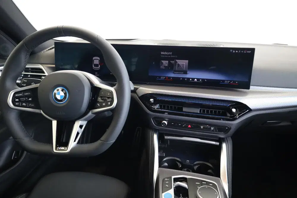 BMW i4 eDrive35 uit 2026, foto 11