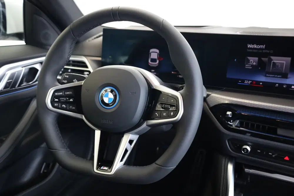 BMW i4 eDrive35 uit 2026, foto 12