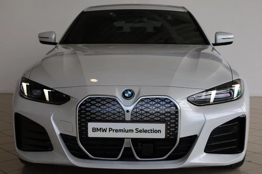 BMW i4 eDrive35 uit 2026, foto 4