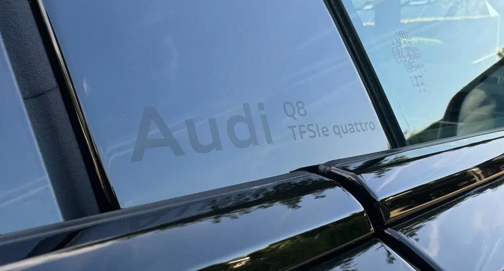 Audi Q8 55 TFSI e quattro Pro Line S uit 2024, foto 10
