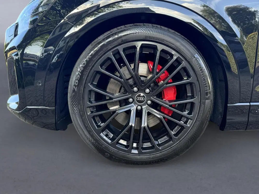 Audi Q8 55 TFSI e quattro Pro Line S uit 2024, foto 11
