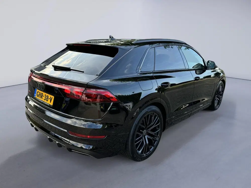 Audi Q8 55 TFSI e quattro Pro Line S uit 2024, foto 5