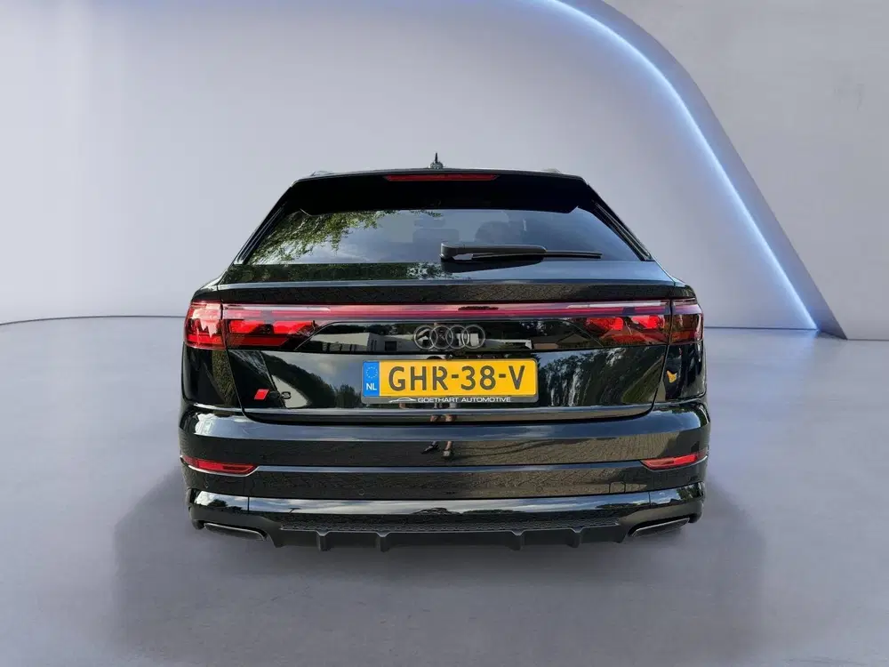 Audi Q8 55 TFSI e quattro Pro Line S uit 2024, foto 6