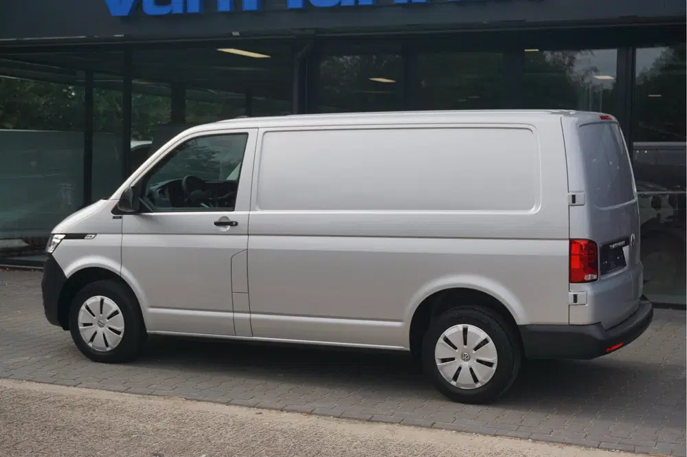 Volkswagen Transporter T6.1 2.0TDI 150PK BPM VRIJ App Conne uit 2024, foto 3