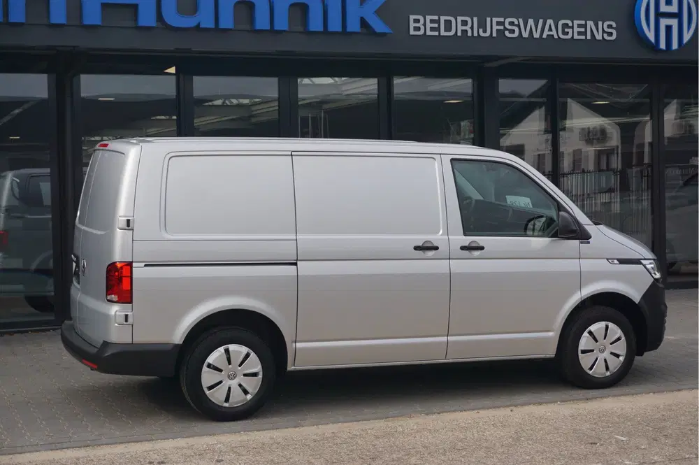 Volkswagen Transporter T6.1 2.0TDI 150PK BPM VRIJ App Conne uit 2024, foto 4
