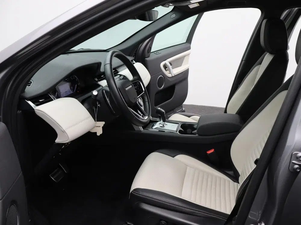 Land Rover Discovery Sport P300e R-Dynamic S uit 2022, foto 9