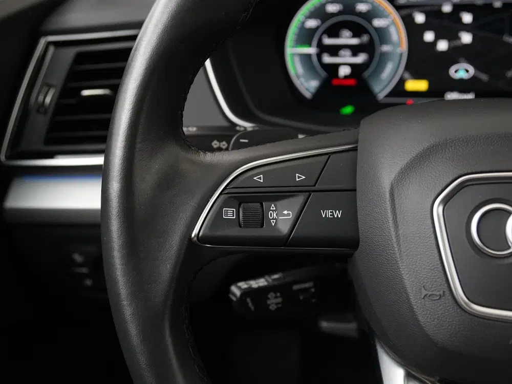 Audi Q5 50 TFSIe S edition uit 2021, foto 8