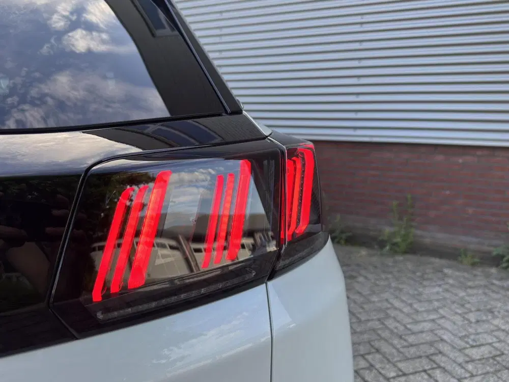 Peugeot 3008 1.6 HYbrid 225 GT Line uit 2023, foto 12