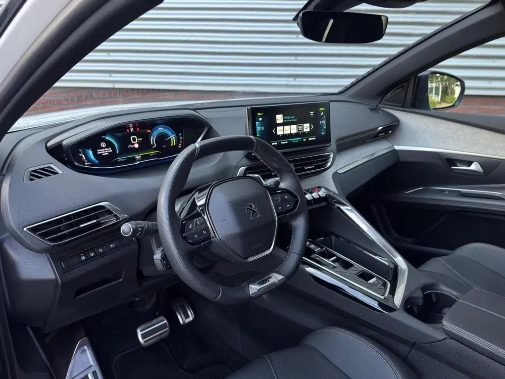 Peugeot 3008 1.6 HYbrid 225 GT Line uit 2023, foto 13