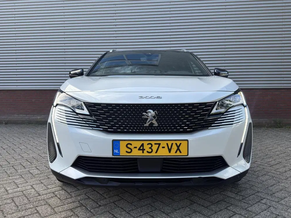 Peugeot 3008 1.6 HYbrid 225 GT Line uit 2023, foto 4