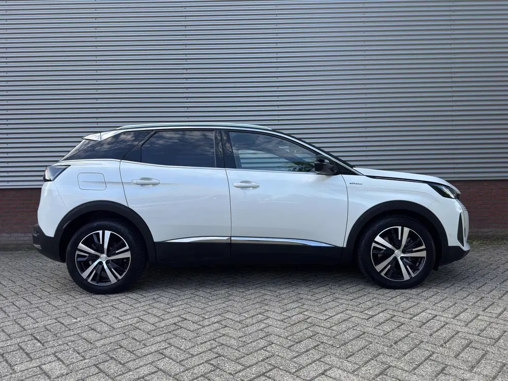 Peugeot 3008 1.6 HYbrid 225 GT Line uit 2023, foto 5