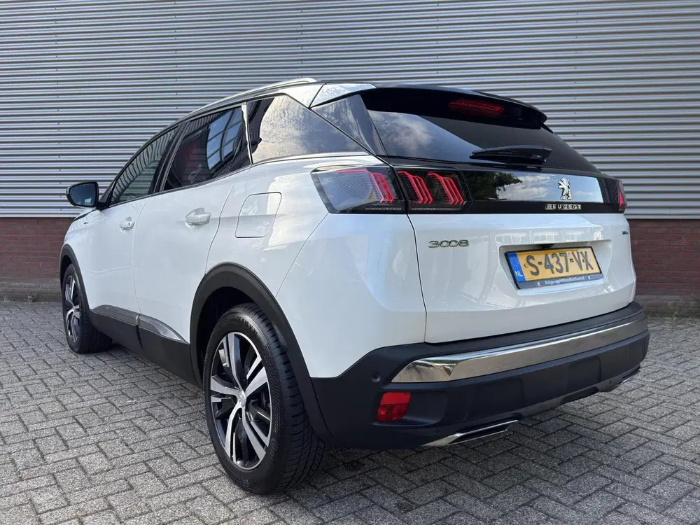 Peugeot 3008 1.6 HYbrid 225 GT Line uit 2023, foto 6