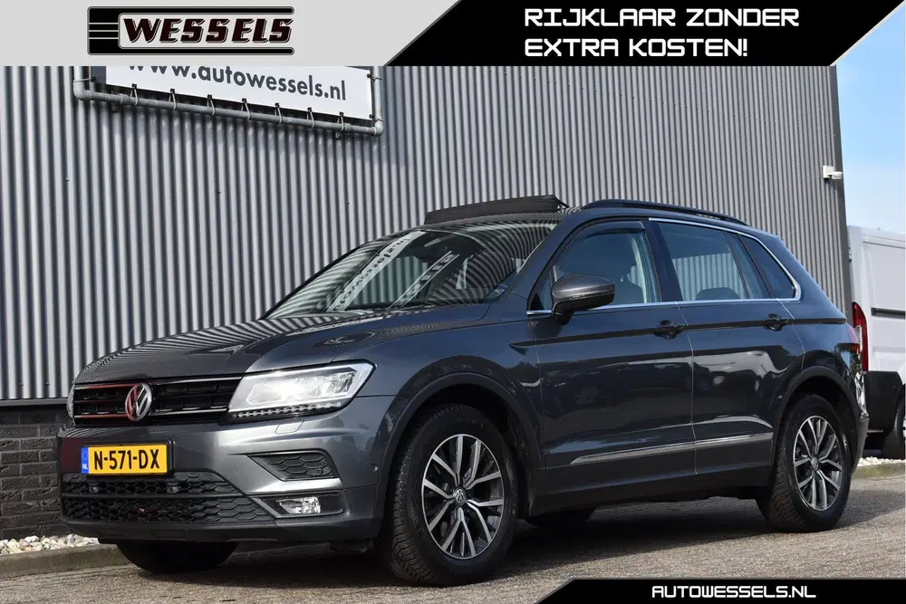 Volkswagen Tiguan 1.5 TSI ACT Comfortline Business Panoramad uit 2019