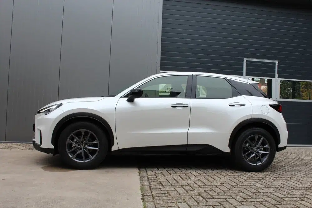 Lexus LBX 1.5 Hybrid Nieuw uit 2026, foto 5