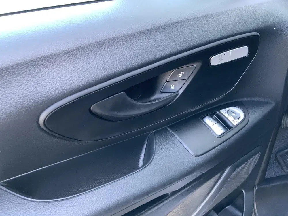 Mercedes-Benz Vito 116 CDI Airco Cruise Navi 3 Zits Deuren 3 uit 2024, foto 6