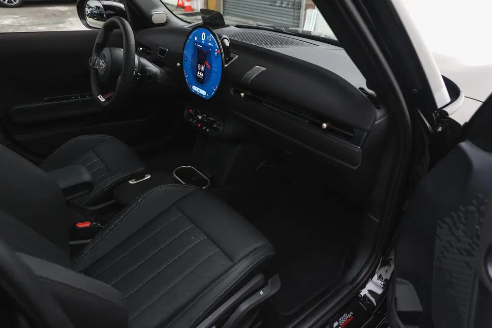 Mini Hatchback Cooper C Automaat uit 2026, foto 10