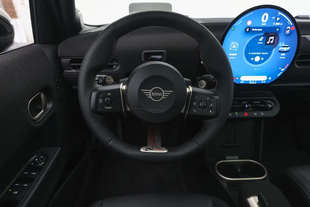 Mini Hatchback Cooper C Automaat uit 2026, foto 3
