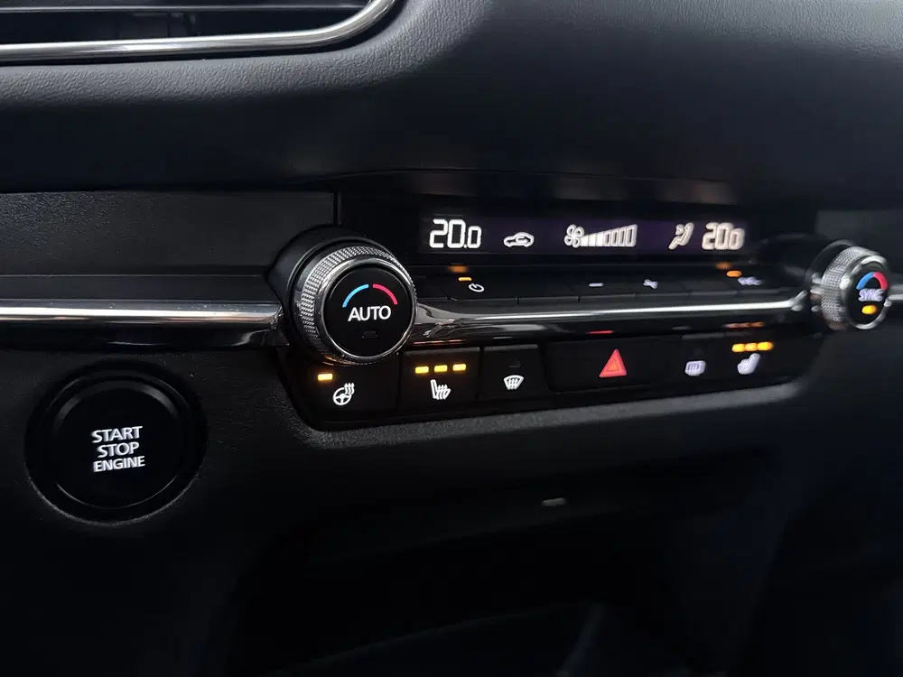 Mazda CX-30 2.0 e-SkyActiv-X M Hybrid Comfort uit 2020, foto 12