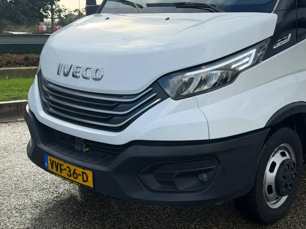 Iveco Daily Bakwagen Laadklep Zijdeur Automaat Airco N uit 2023, foto 2