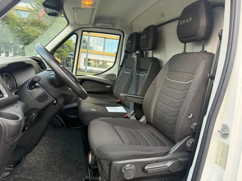 Iveco Daily Bakwagen Laadklep Zijdeur Automaat Airco N uit 2023, foto 6