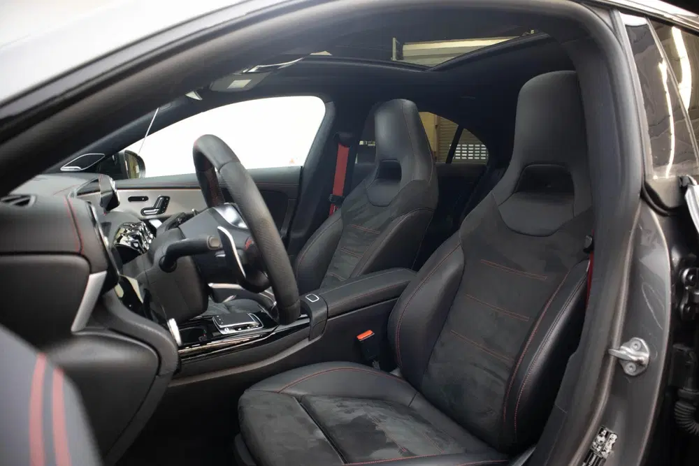 Mercedes-Benz CLA AMG 35 4MATIC 1e eigenaar uit 2020, foto 4
