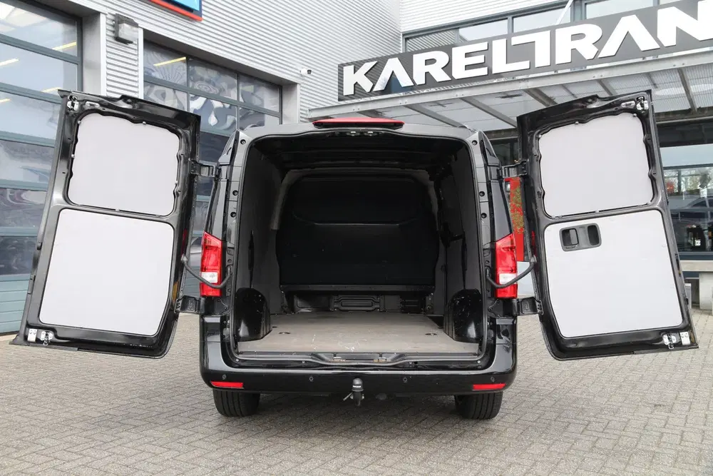 Mercedes-Benz Vito 190PK CDI uit 2023, foto 3
