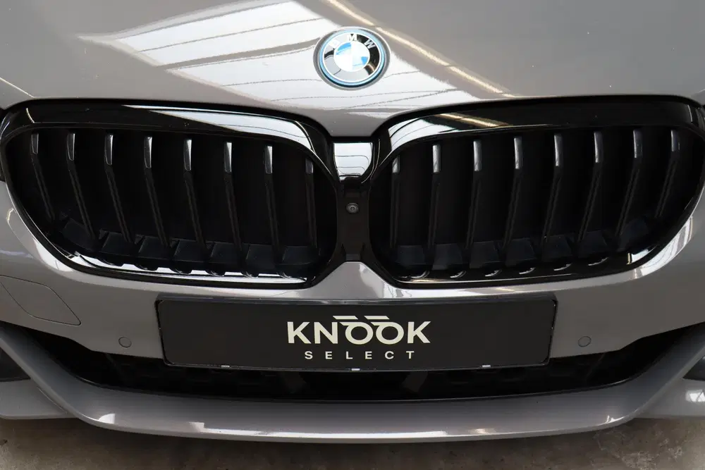 BMW 5-serie 530e High Executive M Sport Pakket Automaa uit 2022, foto 12