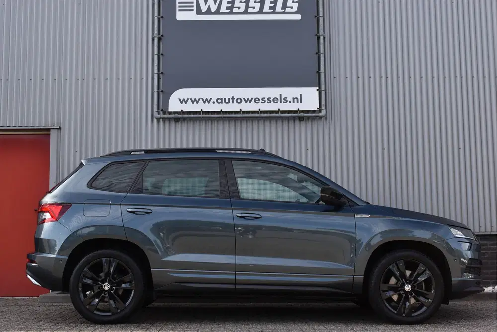 Skoda Karoq 1.5 TSI ACT Sportline Business Panoramadak uit 2020, foto 6