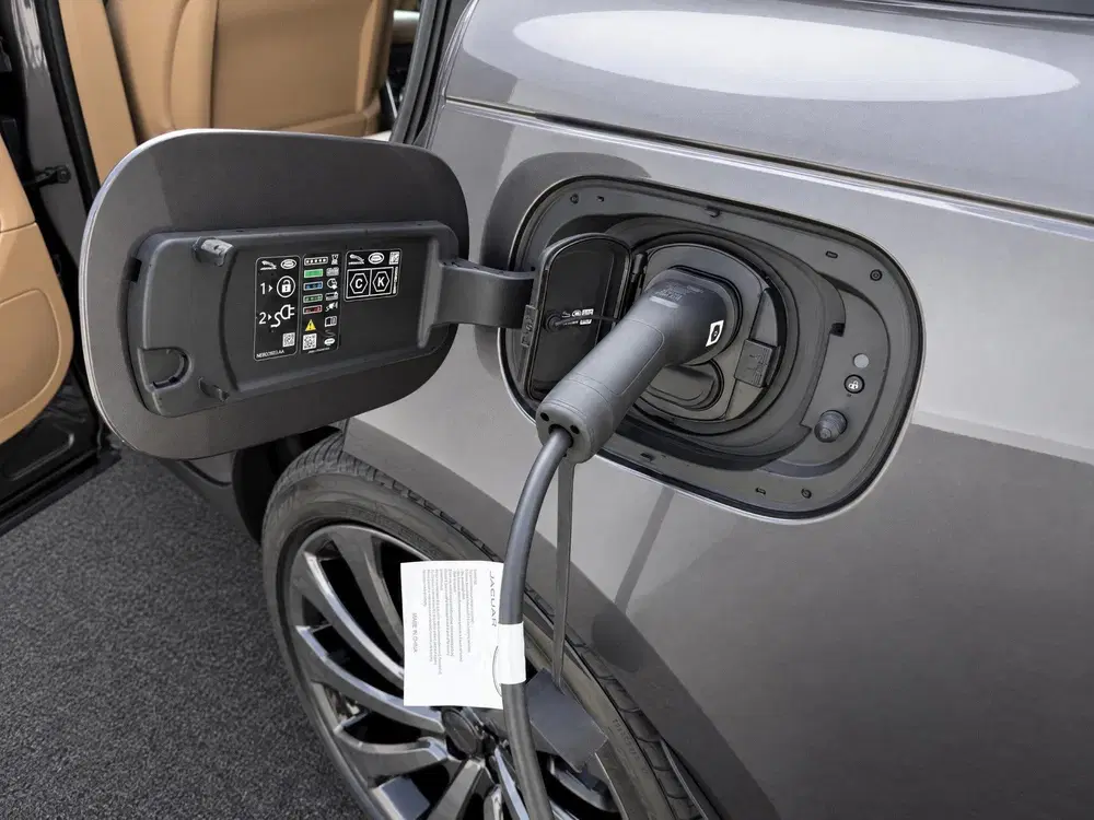 Land Rover Range Rover 3.0 P460e HSE PHEV uit 2026, foto 10