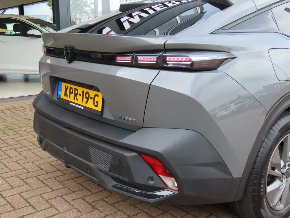 Peugeot 408 1.6 HYbrid 180 PK Allure Camera 360 Adap C uit 2024, foto 6